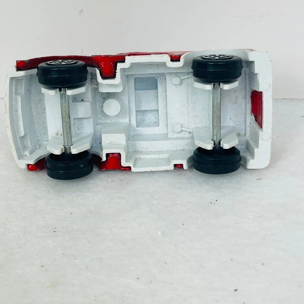 Vintage Tootsietoy Diecast Fire Truck Red White Pumper Emergency Vehicle Toy